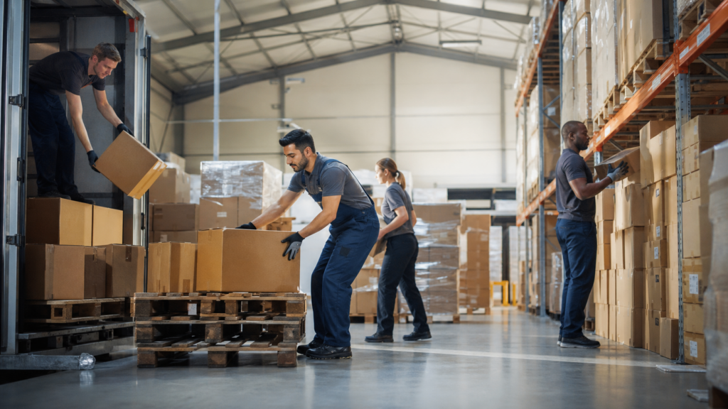 Seo warehouse workers